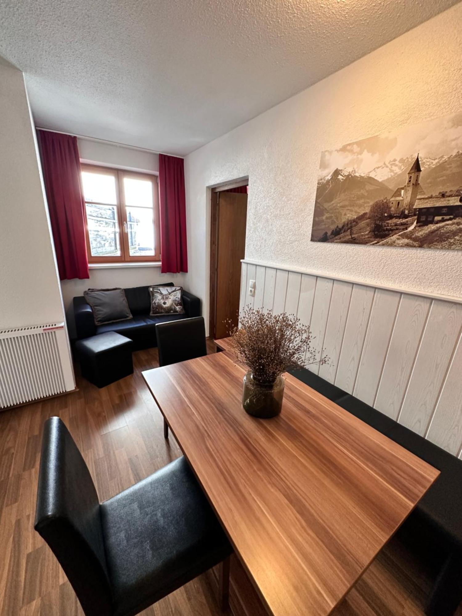 Zentrum Appartements Lorenzin Gaschurn Dış mekan fotoğraf