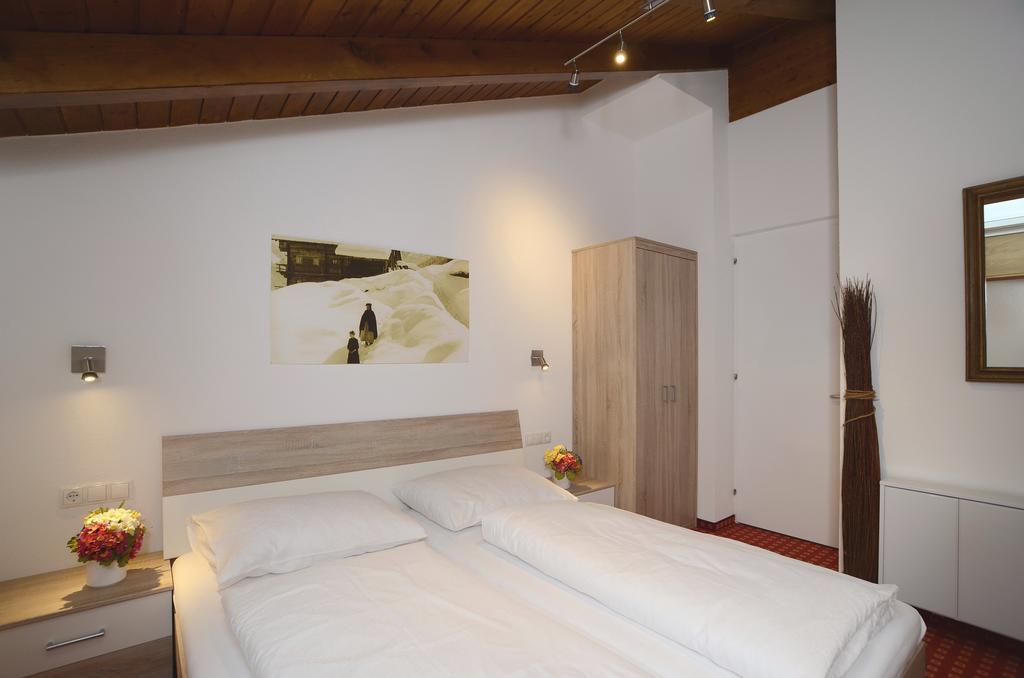 Zentrum Appartements Lorenzin Gaschurn Dış mekan fotoğraf